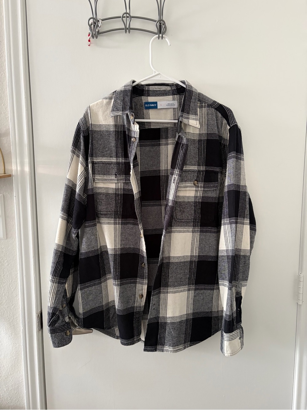 Old Navy Black and White Plaid Button-Down Shirt